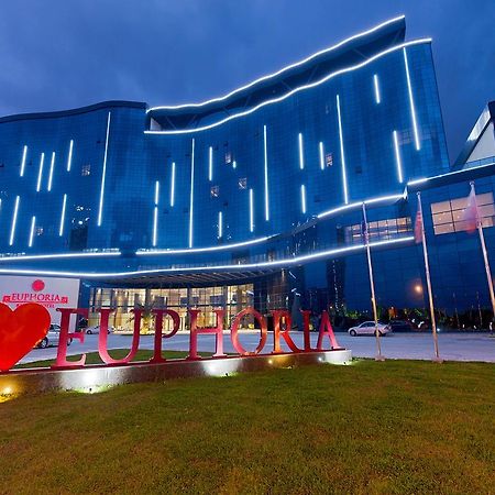ยูโฟเรีย โฮเต็ล บาตูมี-ใหม่ Hotel บาทูมิ ภายนอก รูปภาพ