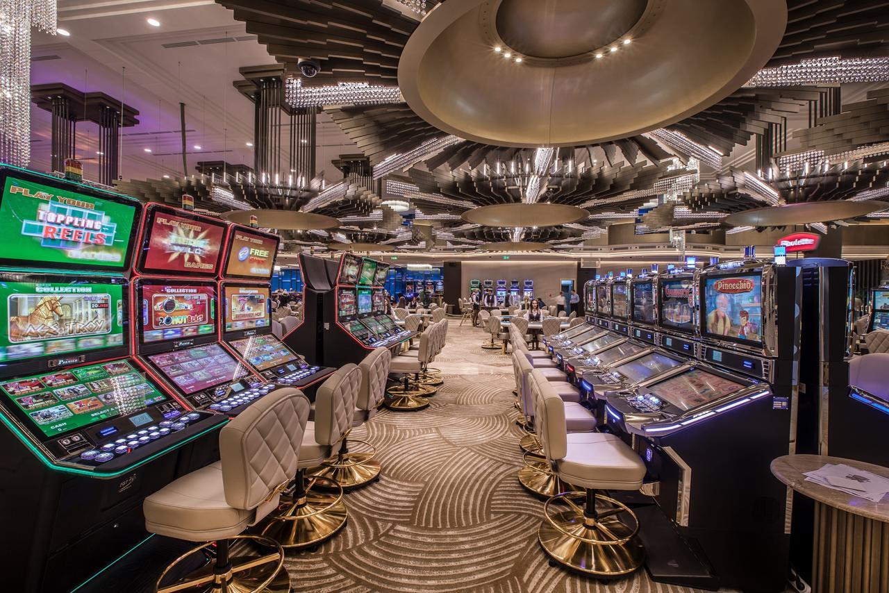 ยูโฟเรีย โฮเต็ล บาตูมี-ใหม่ Hotel บาทูมิ ภายนอก รูปภาพ The casino