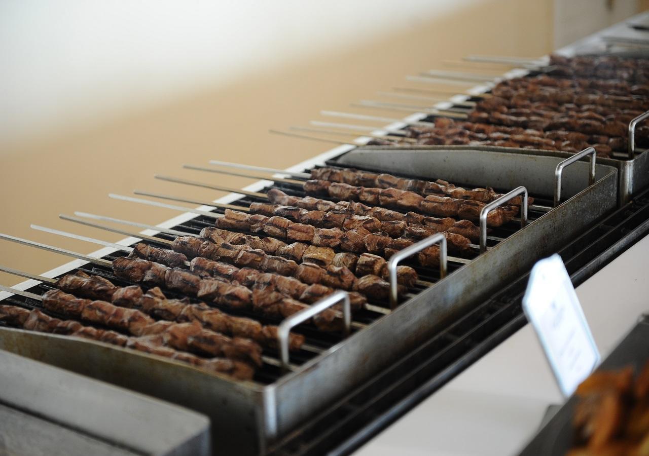 ยูโฟเรีย โฮเต็ล บาตูมี-ใหม่ Hotel บาทูมิ ภายนอก รูปภาพ Kabab